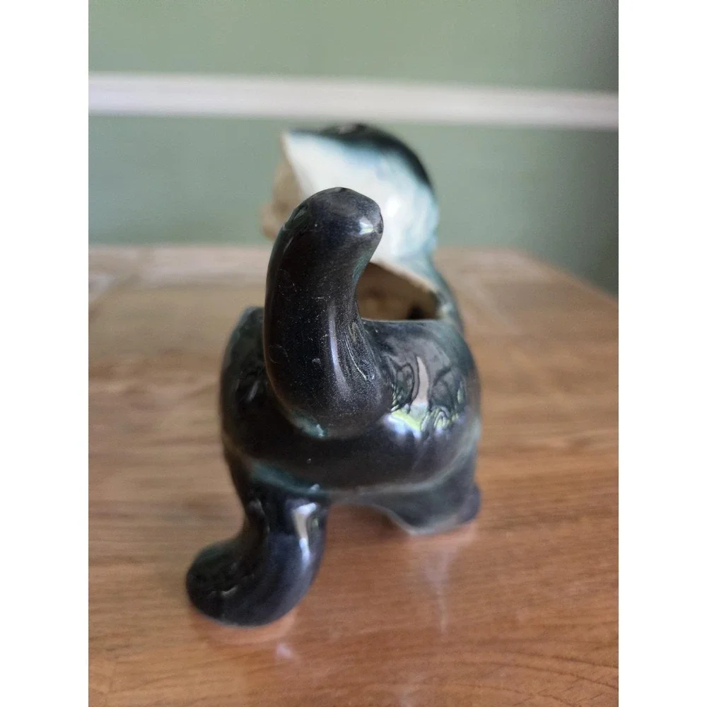 N/A vintage ceramic